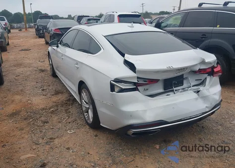 2020 Audi A5 Sportback Premium Plus 45 Tfsi Quattro S Tronic z USA, uszkodzony, nr VIN WAUCNCF57LA018557